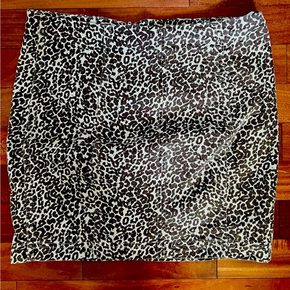 Free People Skirt - Picture 1 of 2